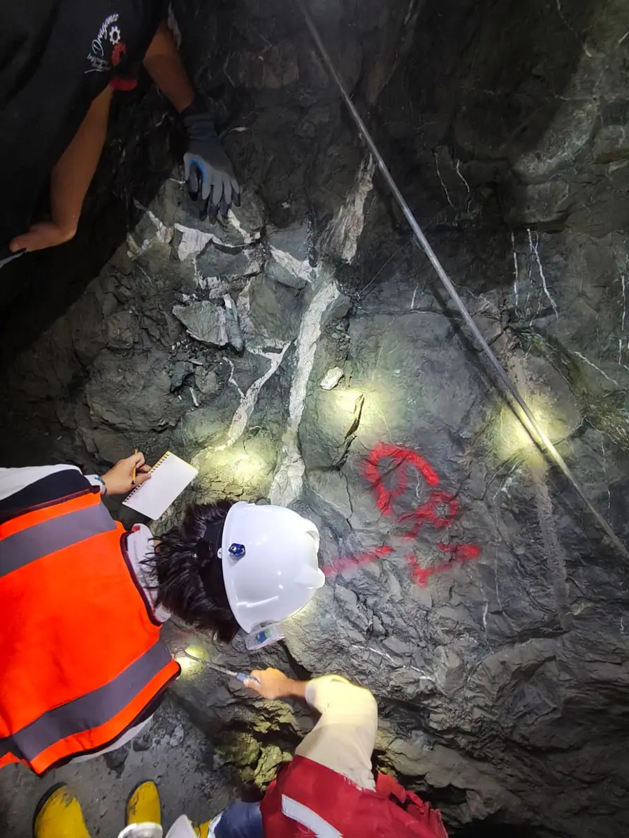 imagen de proyecto mineria subterránea